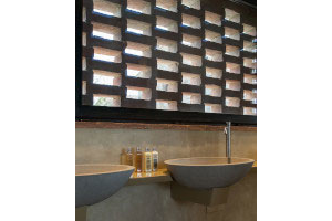 Contemporary lines perfectly at home in a philological restoration