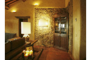 Original stone exposed walls…