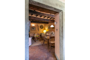 A look beyond the 14th century portal